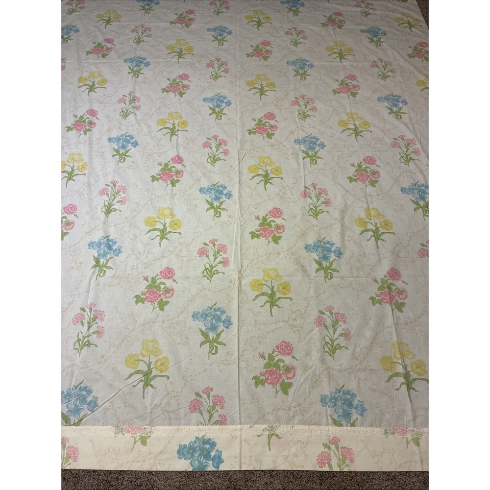 Vtg Wamsutta Queen Flat Sheet Supercale Plus Made in USA Floral Spring Flowers